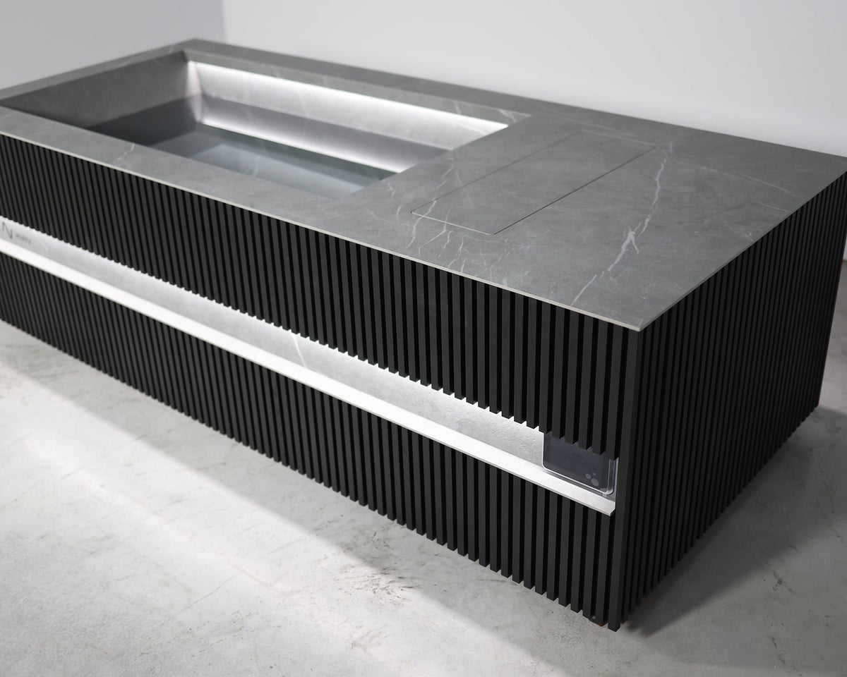 LOKI: Pietra Grey over Thermo Ash