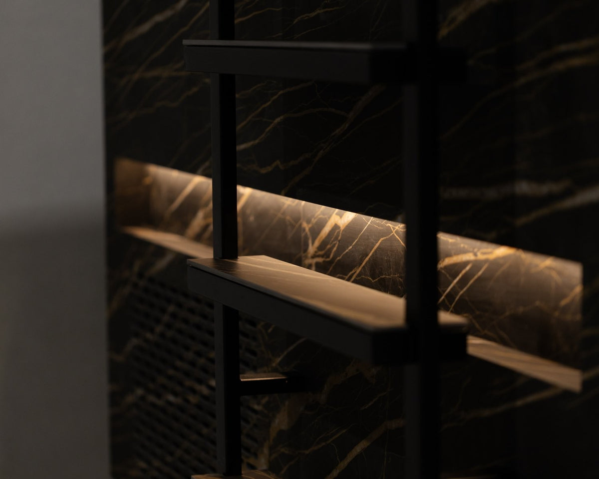 THOR: Stigen i Noir Desir